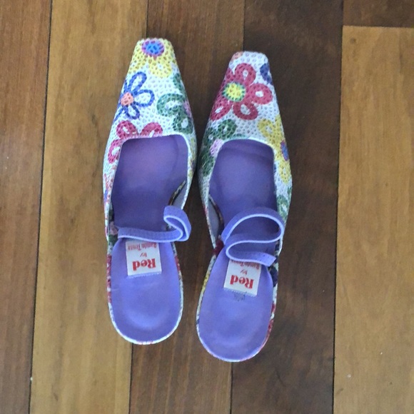 New “Red” by Ramon Tenza floral sling back mules with sculpted heel size 6.5 - Picture 3 of 8